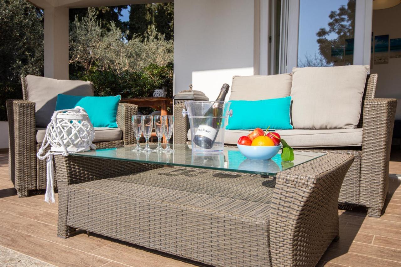 Sardinia Hostay Holiday House With Garden Sant'Isidoro Sant Isidoro  エクステリア 写真