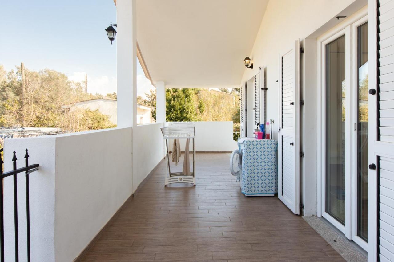 Sardinia Hostay Holiday House With Garden Sant'Isidoro Sant Isidoro  エクステリア 写真